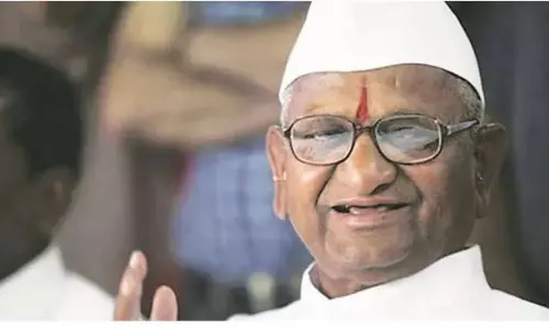 Anna Hazare’s silence on vote theft sparks criticism of selective activism