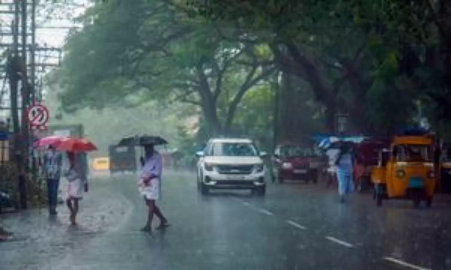 IMD issues yellow alert for Kerala as heavy rain predicted