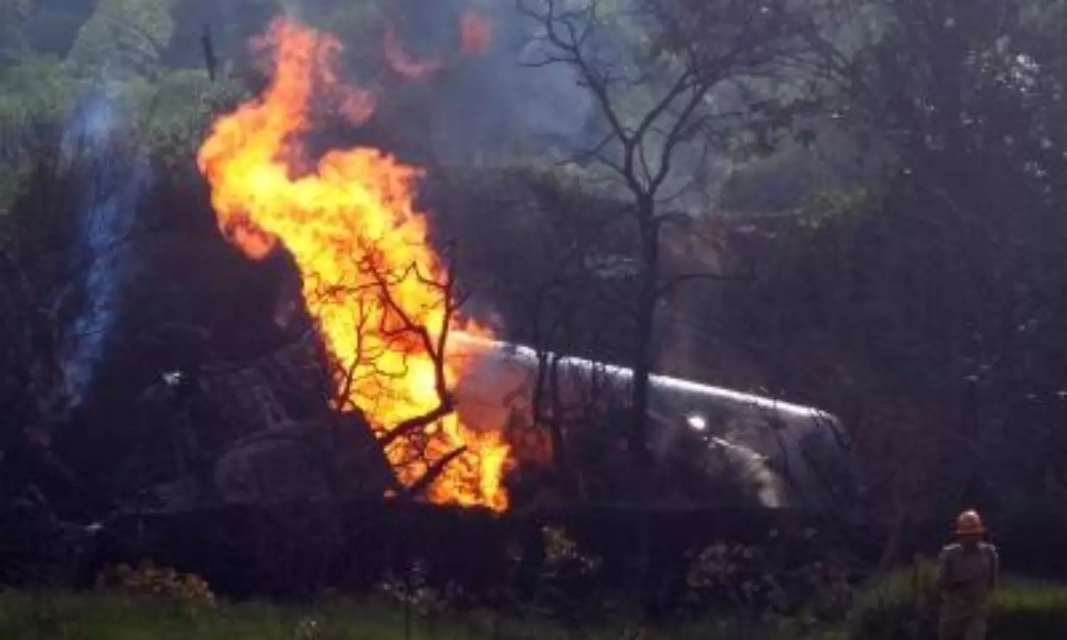 LPG tanker explosion-fire in Punjab kills 7, injures more