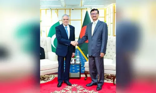 1971 genocide issue resolved long ago: Pak foreign minister during Bangladesh visit