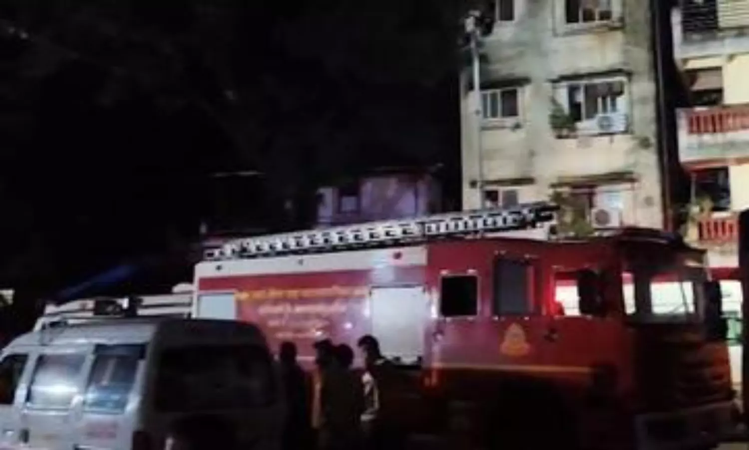 Toddler among two killed in Vasai building collapse in Maharashtra