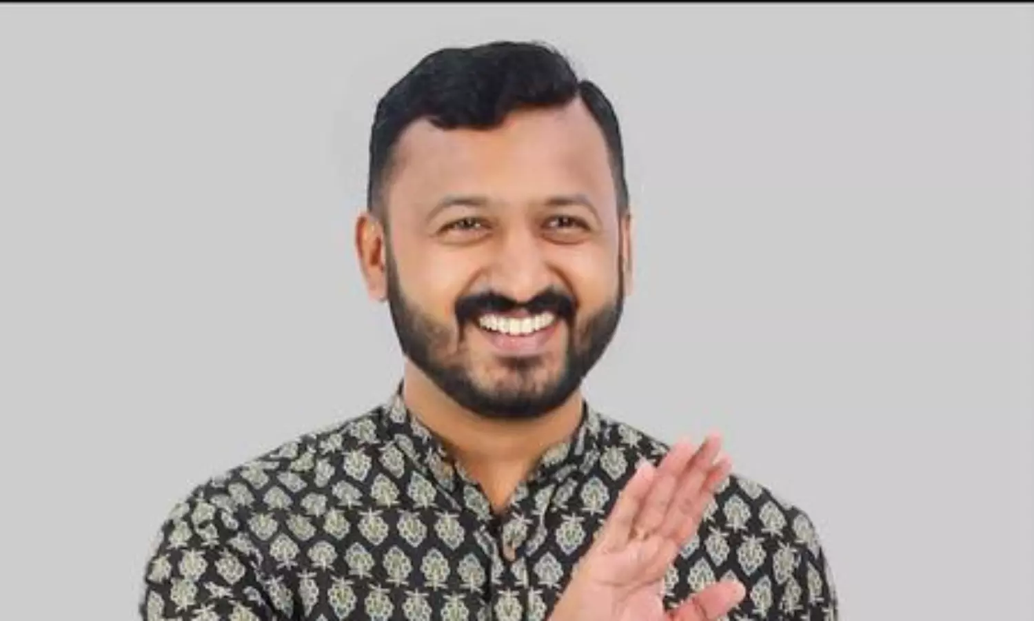 CM Pinarayi, LoP Satheesan clash over Rahul Mamkootathil controversy