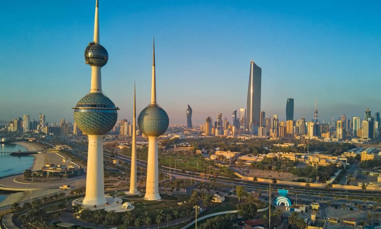 Indian Embassy in Kuwait announces stricter passport photo guidelines