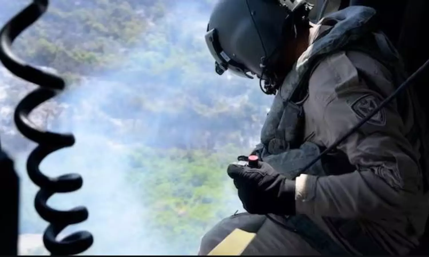 Albania honours UAE rescue team for wildfire support