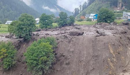 Heavy rains trigger cloudburst, landslide in J&K leaving 11 dead Heavy rains trigger cloudburst, landslide in J&K leaving 11 dead