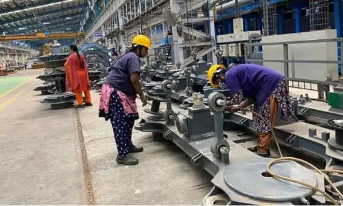 Despite challenges, Indian economy exceeds all expectations: Experts