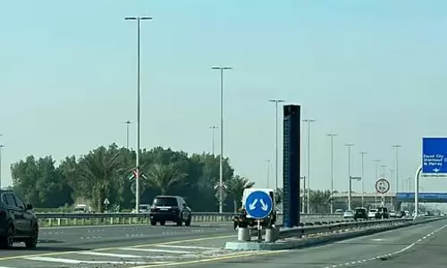 Abu Dhabi launches AI-powered traffic lights to cut congestion Abu Dhabi launches AI-powered traffic lights to cut congestion