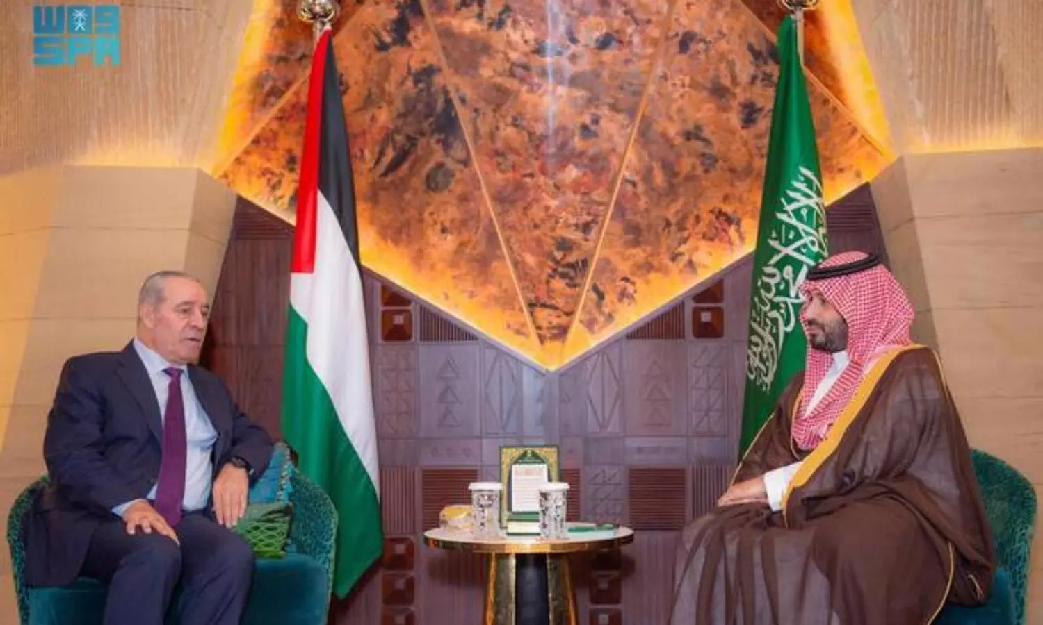 Saudi crown prince meets Palestinian vice president in Riyadh