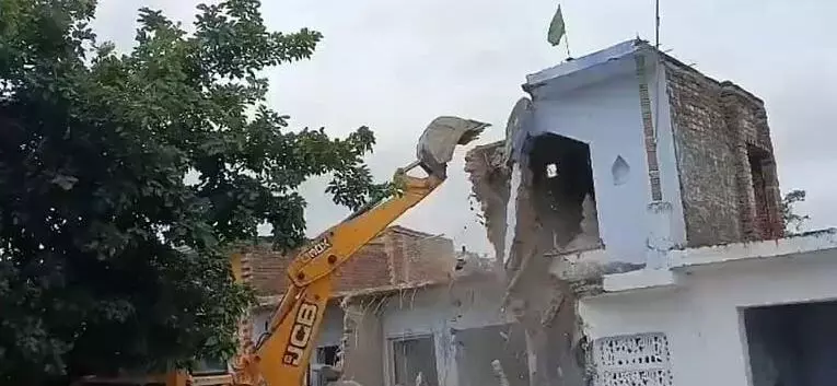 UP govt demolishes decades-old mazar citing ‘illegal encroachment’ UP govt demolishes decades-old mazar citing ‘illegal encroachment’