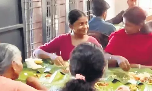 Kalpetta eatery continues 12-year tradition of serving free Onam sadhya