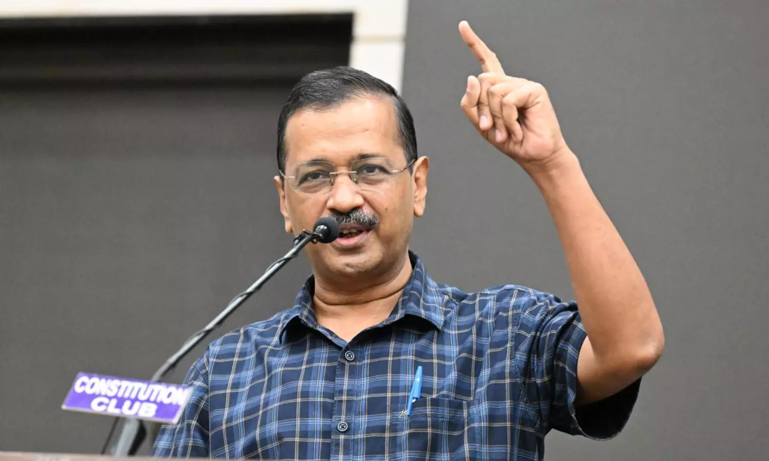 Kejriwal dares PM Modi to hit US with 75% tariff on imports
