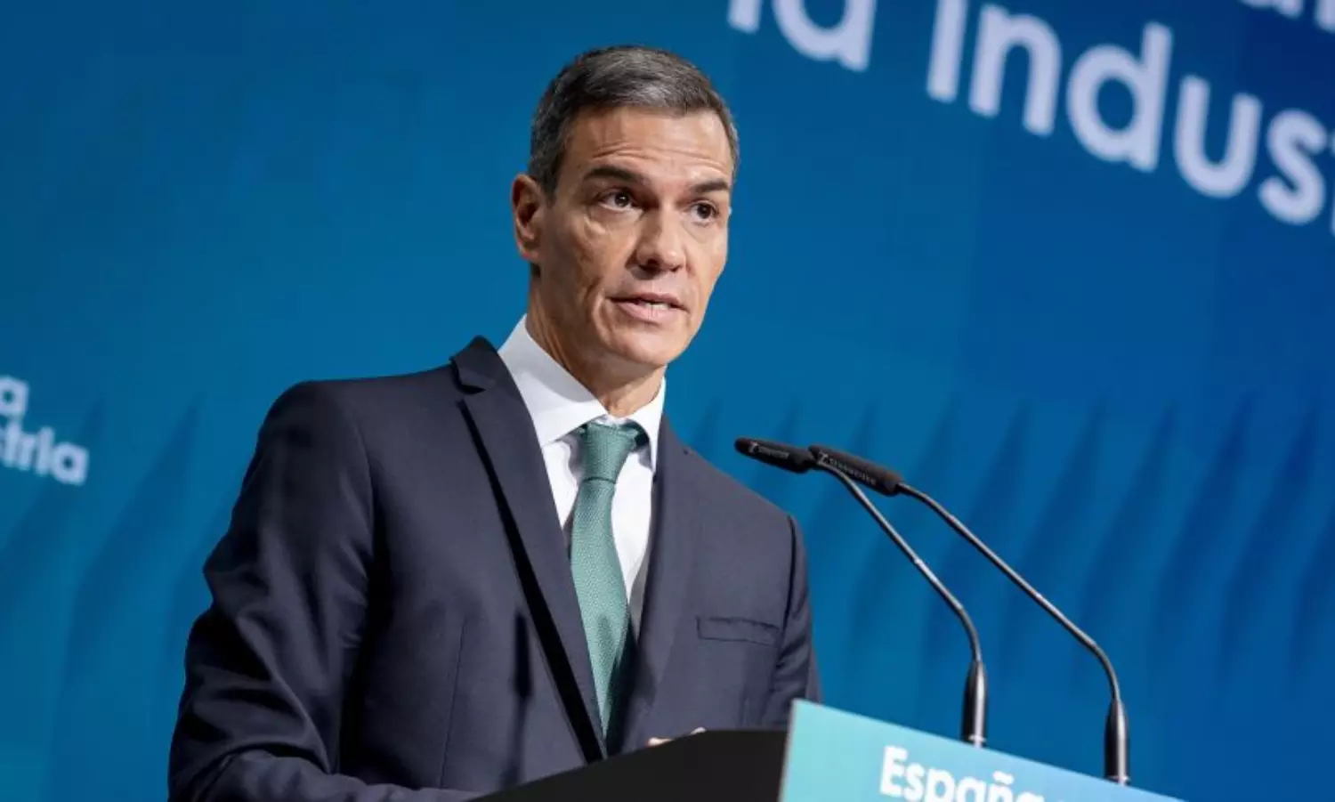 Israel bans Spanish ministers as Madrid condemns Gaza offensive