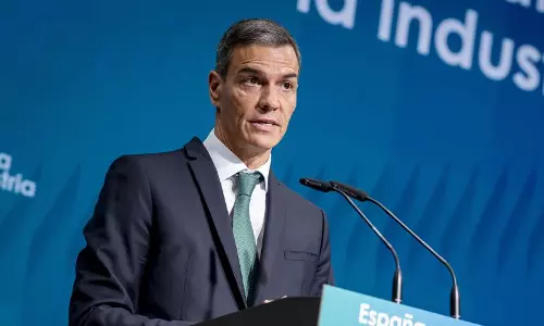 Israel bans Spanish ministers as Madrid condemns Gaza offensive