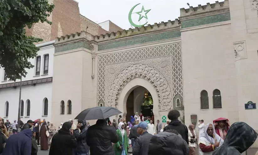Pig heads outside mosques: France says culprits are foreigners