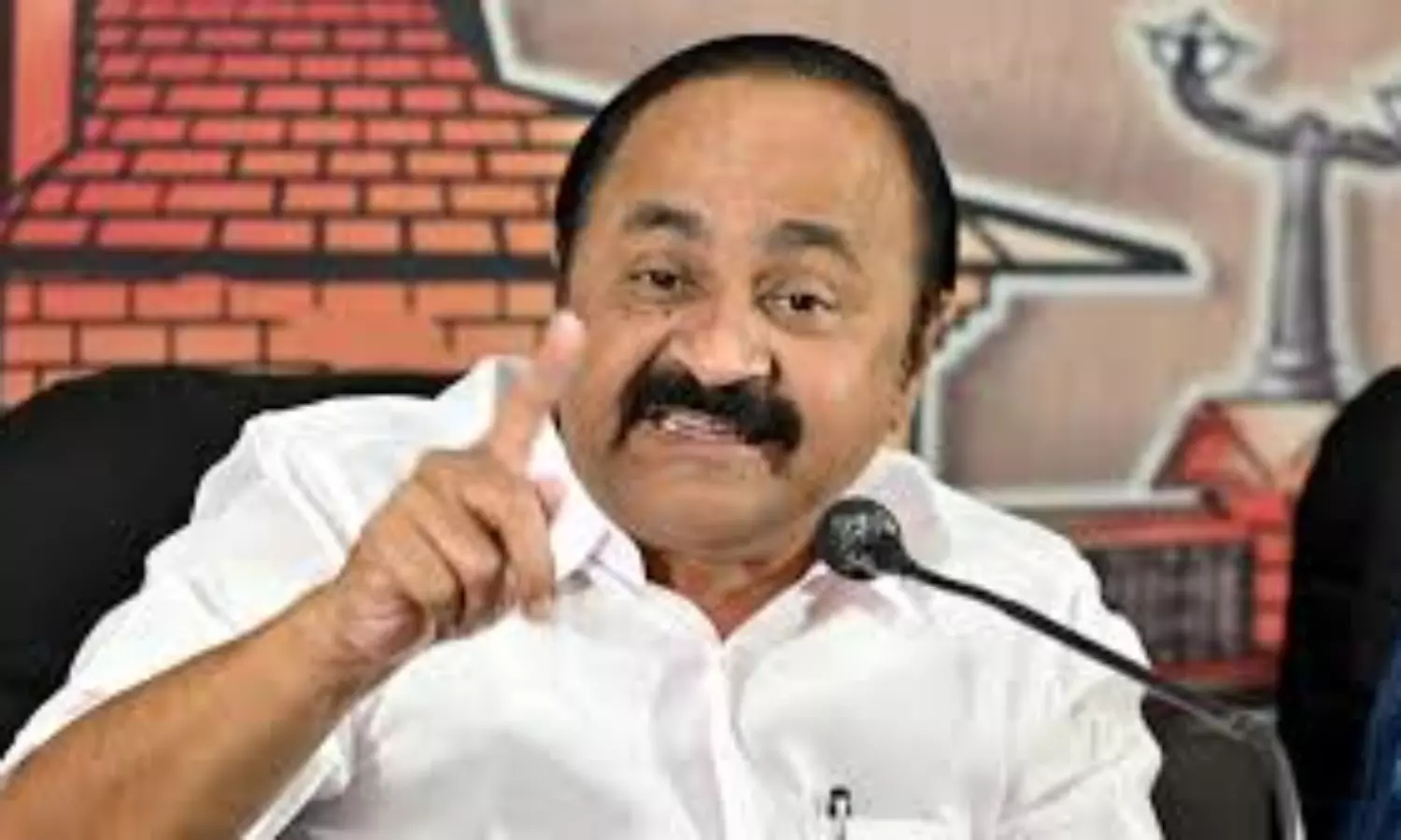 Kerala opposition hits out at CM Vijayan over police torture allegations