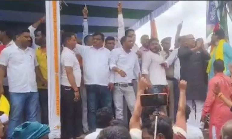 Chaos at NDA meet in Bihar, Union Minister leaves venue without addressing workers Chaos at NDA meet in Bihar, Union Minister leaves venue without addressing workers