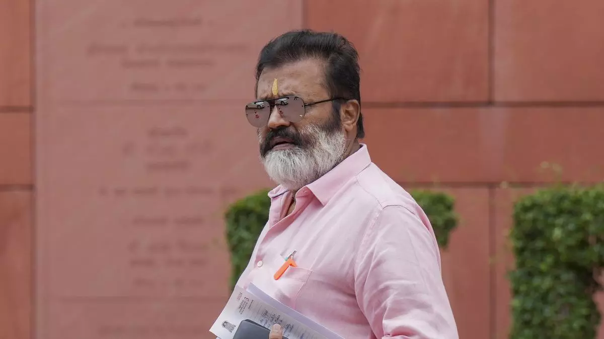 ‘No false promises’: Suresh Gopi denies aid, CPI(M) offers house to elderly