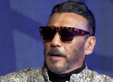 Jackie Shroff posts video highlighting traffic frustration as ambulance gets stuck