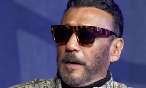 Jackie Shroff posts video highlighting traffic frustration as ambulance gets stuck