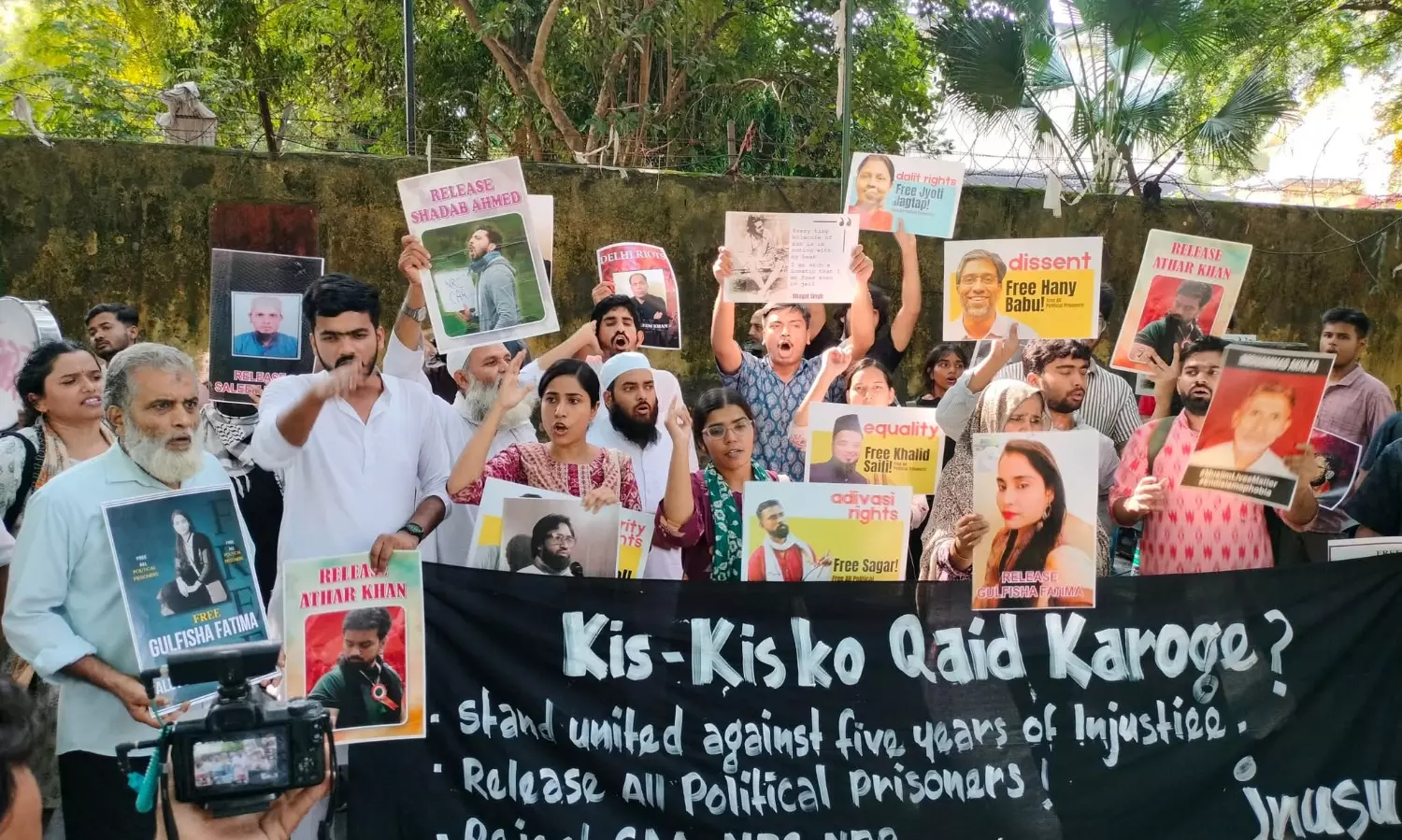 “5 yrs, no trial”: Bhushan, Yadav join protest over 2020 Delhi riots case