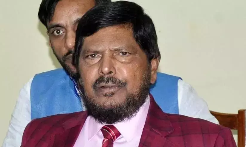 Union minister slams VHP for its Hindu only diktat for Garba