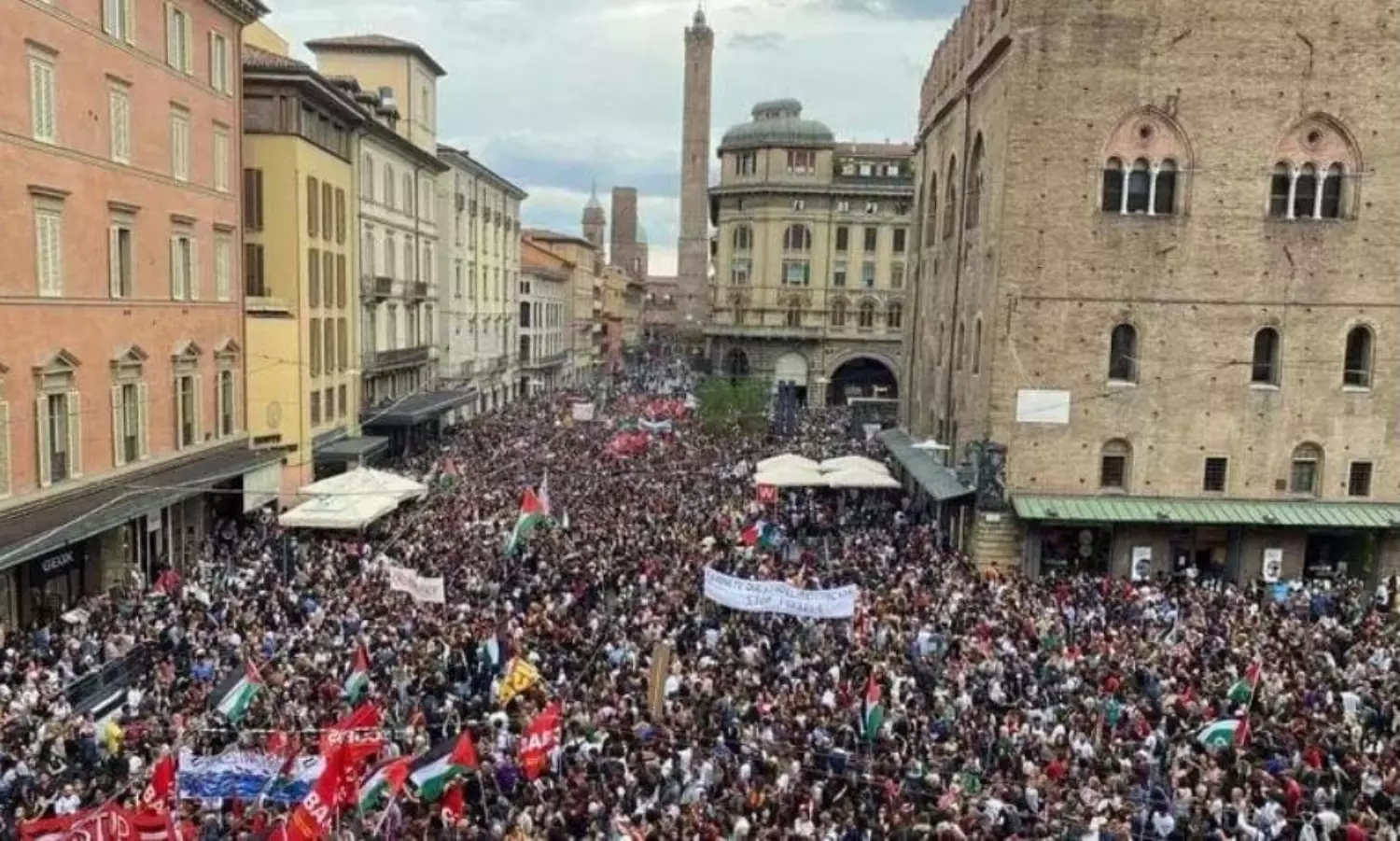 Italy witnesses massive demonstrations against Gaza genocide: report