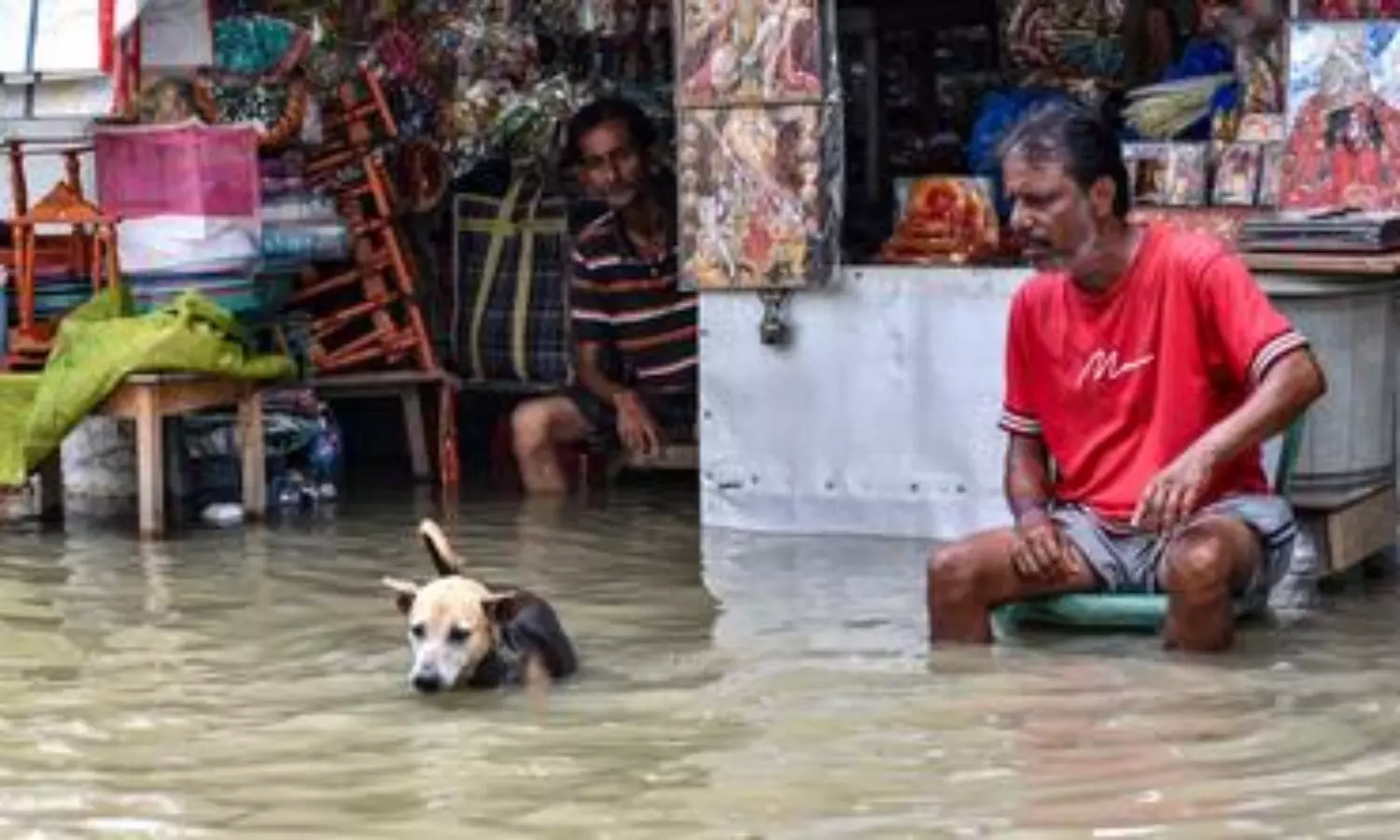 Kolkata reels after cloudburst; Met office warns of more rains