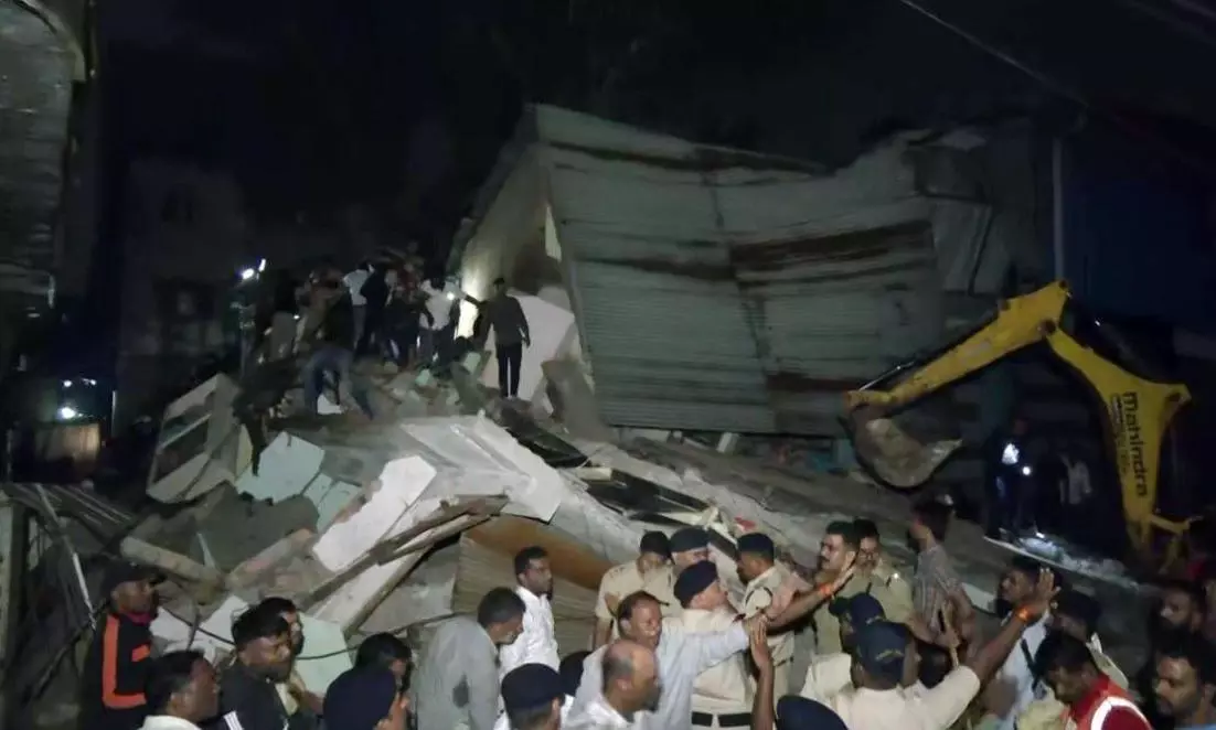 2 killed: building collapses in Indore as stagnant water erodes foundation