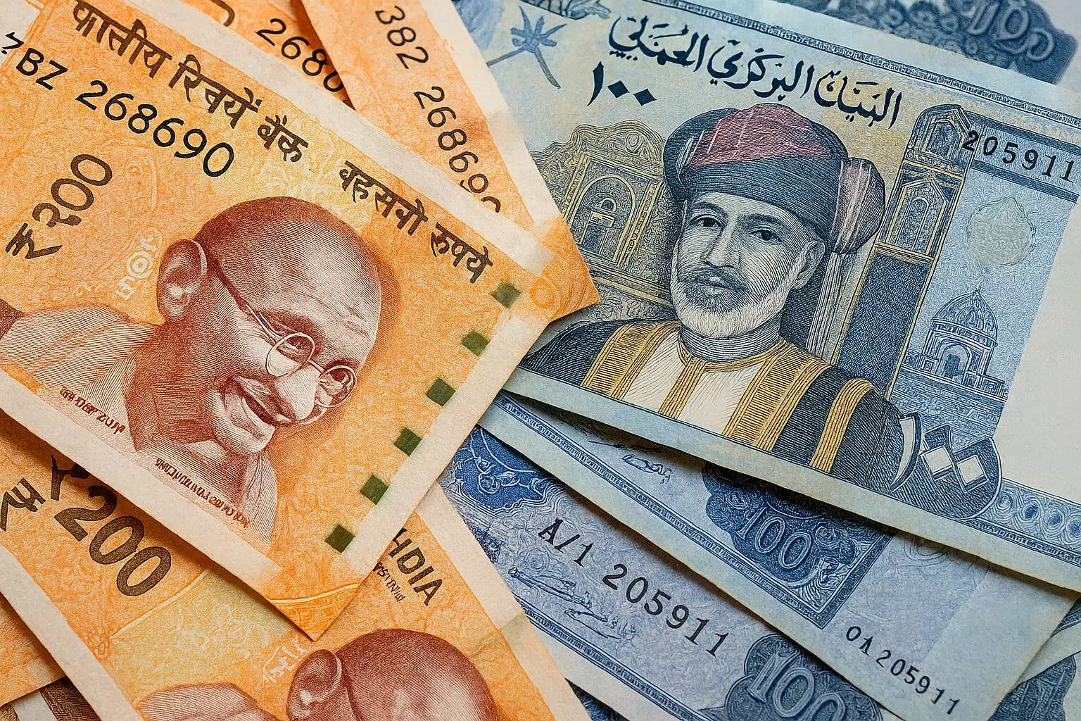 Indian Rupee hits Rs230 per Omani rial