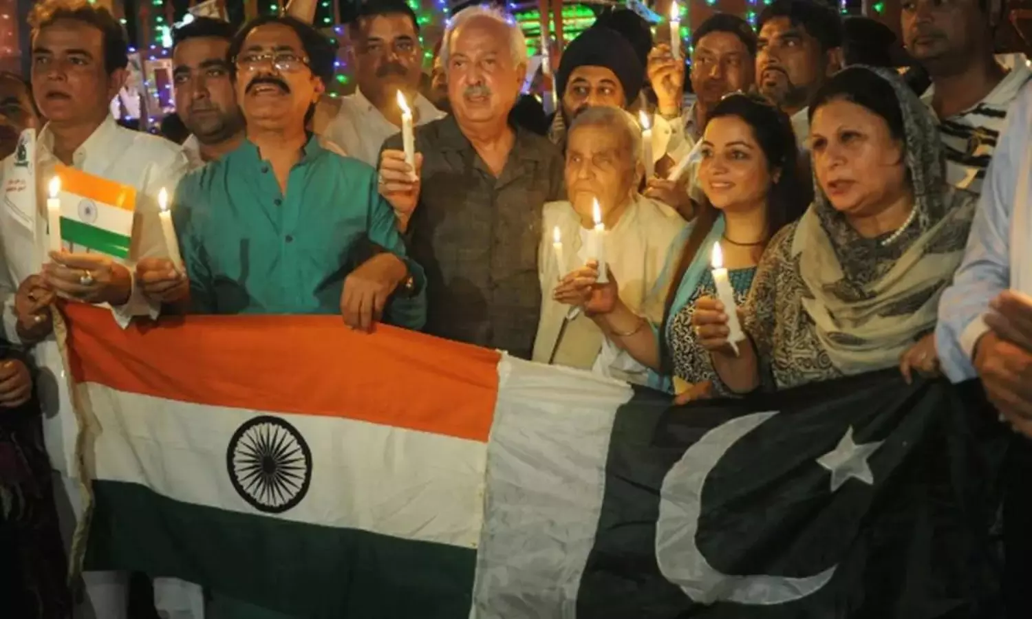 Feeling at home where culture unites and borders divide