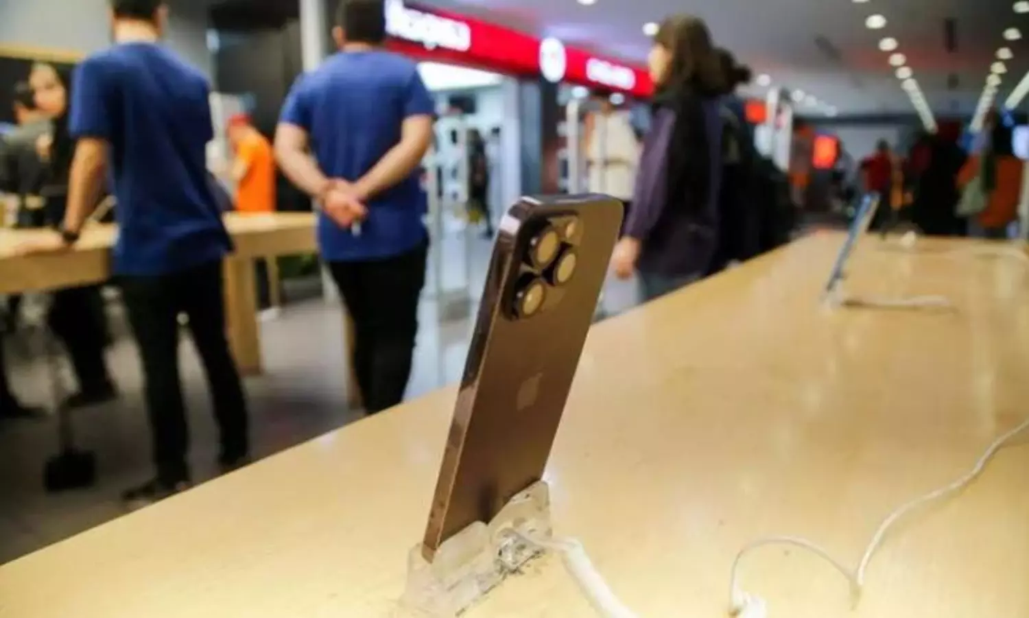 Change anti-monopoly laws, or may stop shipping products to EU: Apple