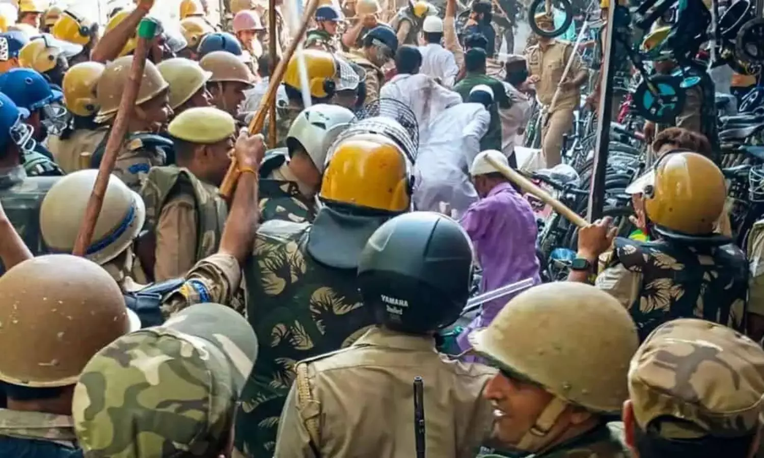 Cleric Tauqeer Raza Khan detained after Bareilly protest over ‘I Love Muhammad’ campaign