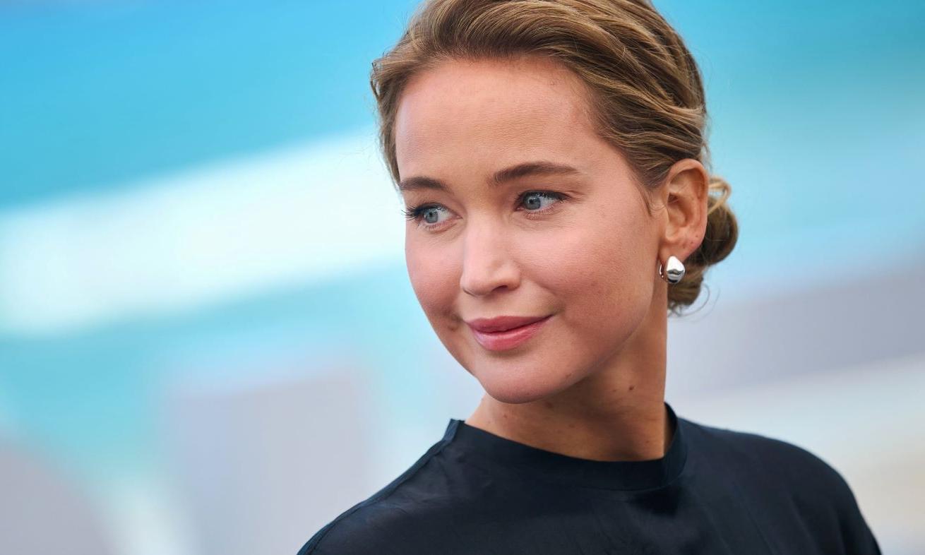 Jennifer Less Actor Jennifer Lawrence calls Israel’s war ‘no less than genocide’