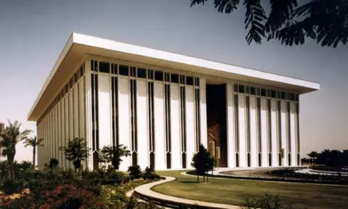 Saudi visitors can now open bank accounts using Visitor ID