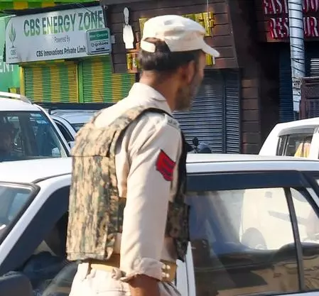 J&K police attaches HQ of Tehreek-e-Hurriyat, outfit founded by Geelani