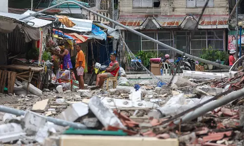 60 dead, over 100 injured in 6.9-magnitude earthquake hits Philippines
