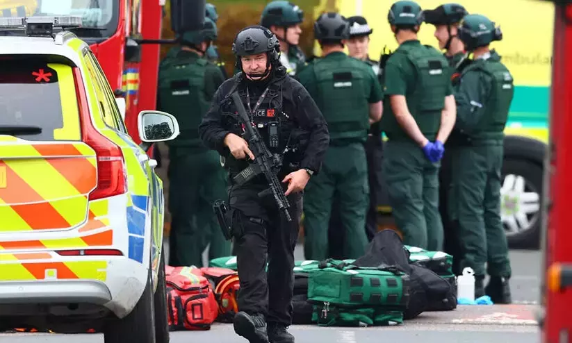 Person rams car into crowd at Manchester synagogue; kills 2
