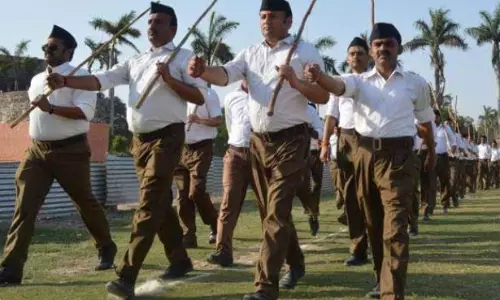 TN police arrest RSS workers for holding puja, training at govt school