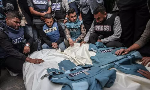 Despite knowledge of being potential targets, journos continue telling Gazas story