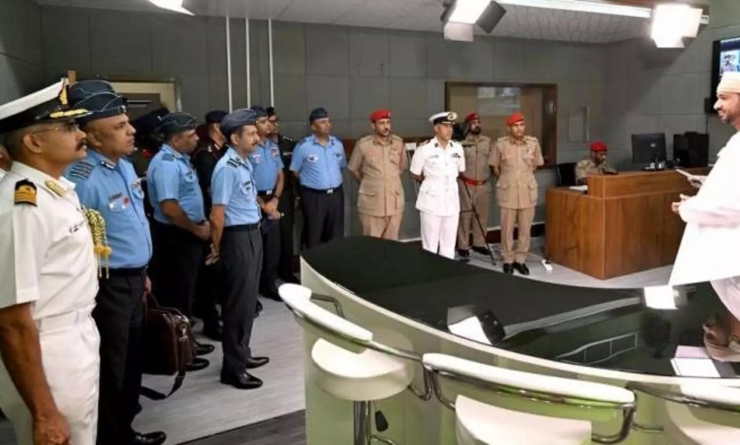 Indian defence delegation visits Oman’s Joint Command, Staff College