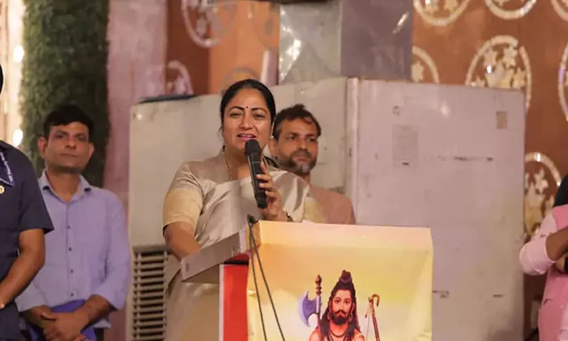Madhya Rekha All governments must work for Brahmins' welfare, demands Delhi CM