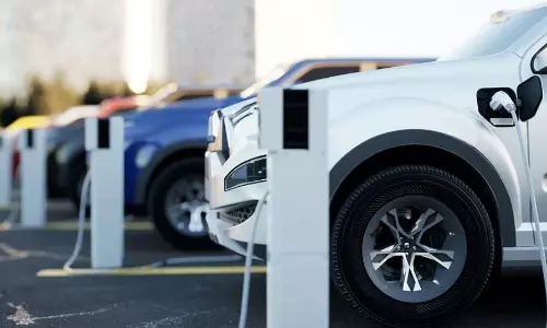 Electric vehicles likely to cost same as petrol vehicles in 4–6 months: Nitin Gadkari