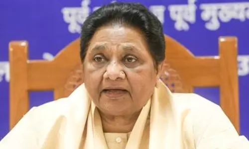 Mayawati praises Yogi in speech; says no alliance for 2027 polls
