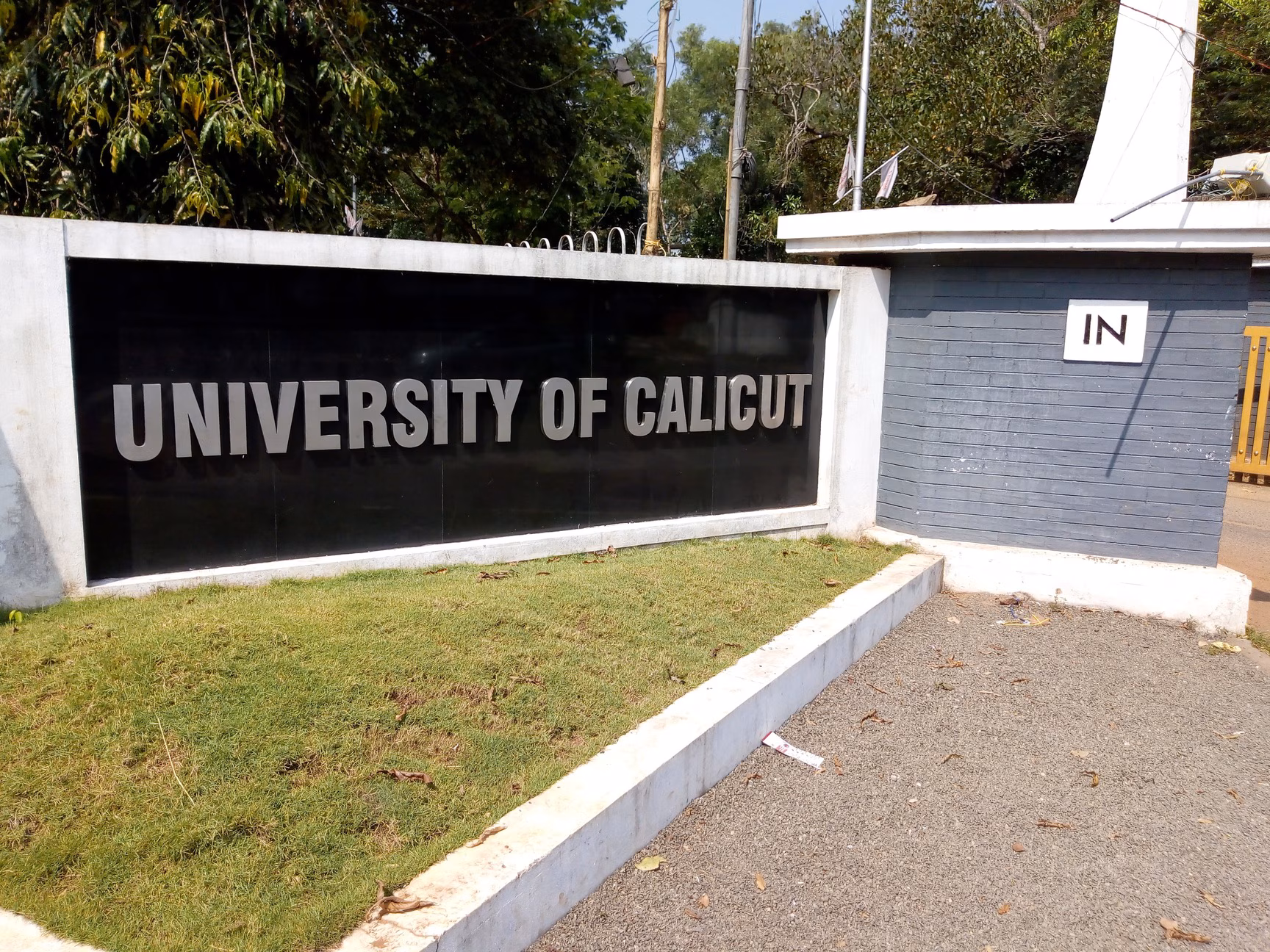 Calicut University campus closed following union election clashes
