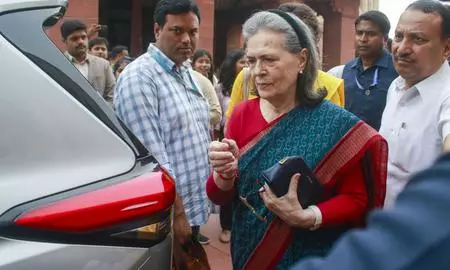 Sonia Gandhi condemns ‘biased attitude of those in power’ over IPS officer’s suicide Sonia Gandhi condemns ‘biased attitude of those in power’ over IPS officer’s suicide