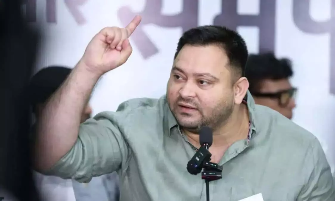 Tejashwi’s ‘one government job per home’ promise draws mixed response in Bihar Tejashwi’s ‘one government job per home’ promise draws mixed response in Bihar