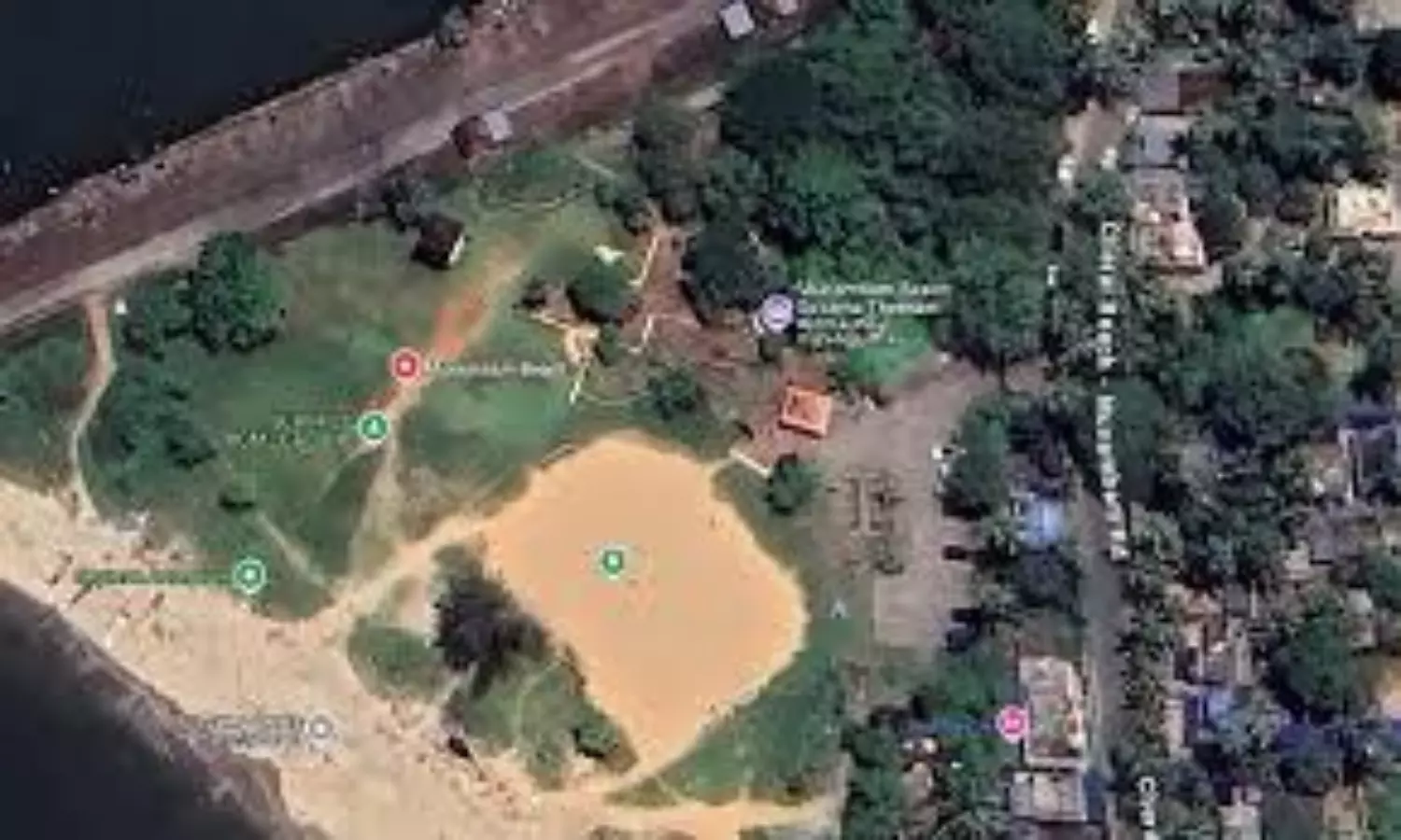 Munambam waqf land dispute