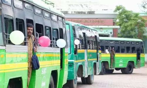 Kerala UKG student left on roadside over unpaid bus fee; family seeks action