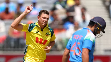 Australia beats India in rain-cut ODI 1 by 7 wickets
