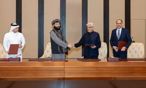 Pakistan and Afghanistan agree on ceasefire